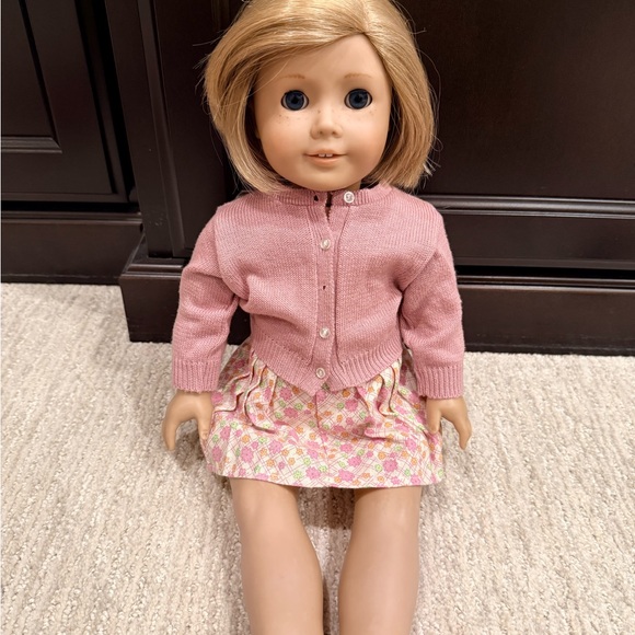 American Girl KIT KITTREDGE full size doll with skirt and cardigan